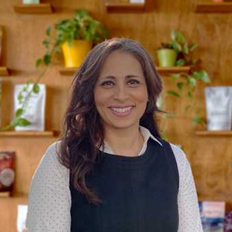 Sheela Chandan - Administrateur principal de bureau